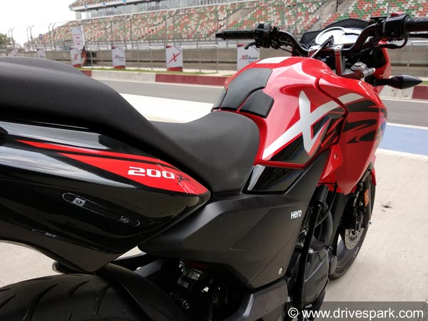 दीवाली से पुरे भारत में मिलेगी 2018 हीरो Xtreme 200R