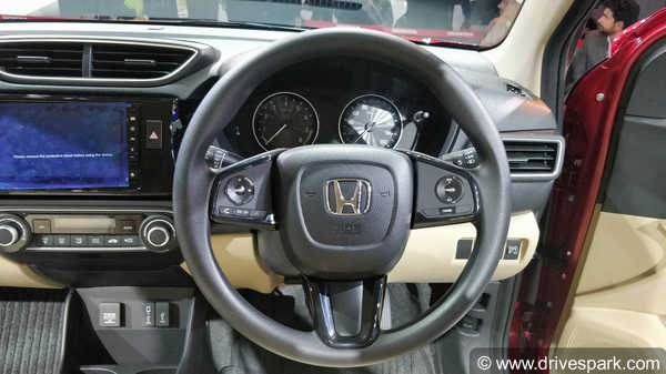 न्यू होंडा सिविक फेसलिफ्ट का खुलासा - लॉन्च डिटेल्स, स्पेक्स, कीमत और भी बहुत कुछ