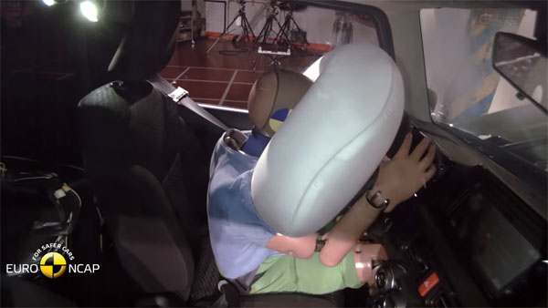 विडियो: कितनी सेफ है मोस्ट अवेटेड 2018 सुजुकी जिम्नी?