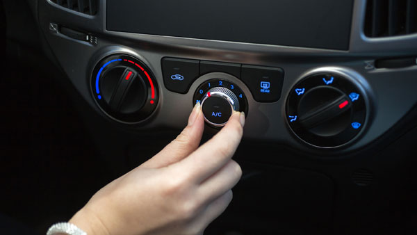 Fuel Price Hike: खराब ड्राइविंग स्टाइल से कैसे गड़बड़ाता है बजट, जानिए