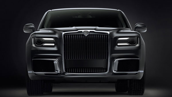 रुसी राष्ट्रपति व्लादिमीर पुतिन की कार देगी रोल्स रॉयस को टक्कर, जानिए क्या है खास 