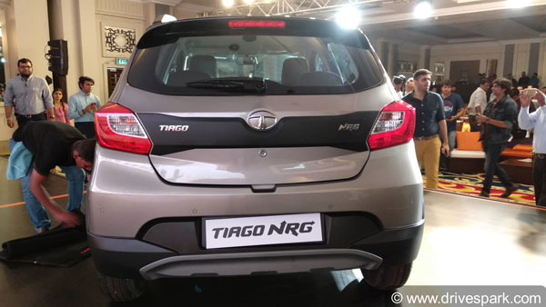 टाटा टियागो NRG भारत में लॉन्च - कीमत 5.49 लाख रुपए से शुरू