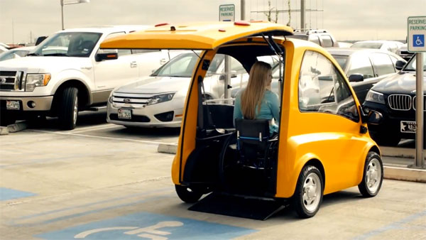 दिव्यांगों के लिए आई दुनिया की पहली व्हीलचेयर इलेक्ट्रिक कार, खुद कर सकेंगे ड्राइव