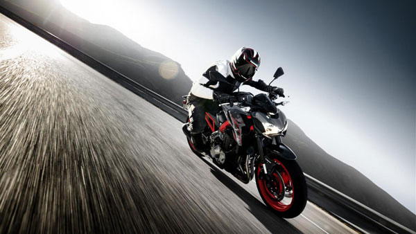 2019 कावासाकी Z900 भारत में लॉन्च - कीमत 7.68 लाख