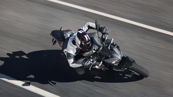 2019 कावासाकी Z900 भारत में लॉन्च - कीमत 7.68 लाख