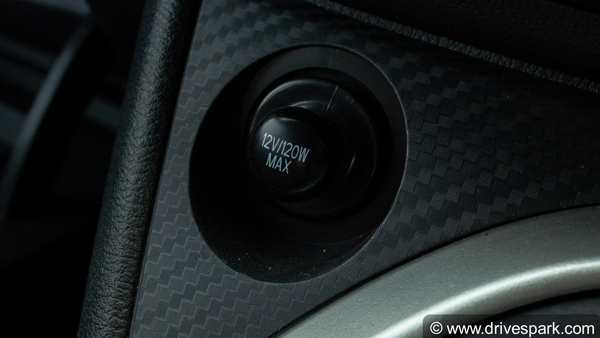 2018 Datsun GO Review — आपकी जेब पर बोझ बढ़ाये बिना ही जरुरतों को पूरा करने वाली कार 