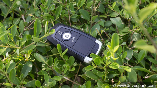 New Ford Aspire 2018 Review — पूरी डिटेल के साथ जानिए इस कार में क्या है खास?