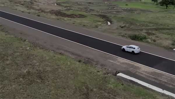 विडियो: जबरदस्त होगी टाटा हैरियर की राइड और हैंडलिंग