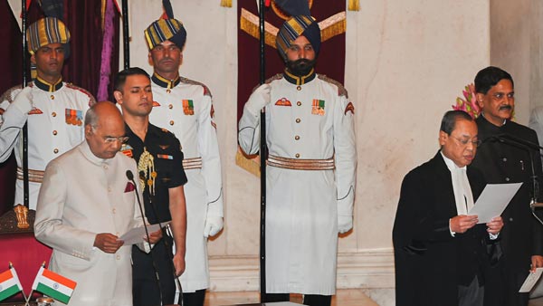 नए मुख्य न्यायधीश के पास अपनी कार तक नहीं, लेकिन क्यों?