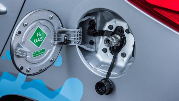 आॅटोमोबाइल जगत के 10 ऐसे झूठ जिस पर आज भी लोग करते हैं विश्वास