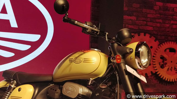 नई जावा 42 मोटरसाइकिल रिव्यू: जानिए कैसे ये बाइक दे रही है बुलेट को टक्कर