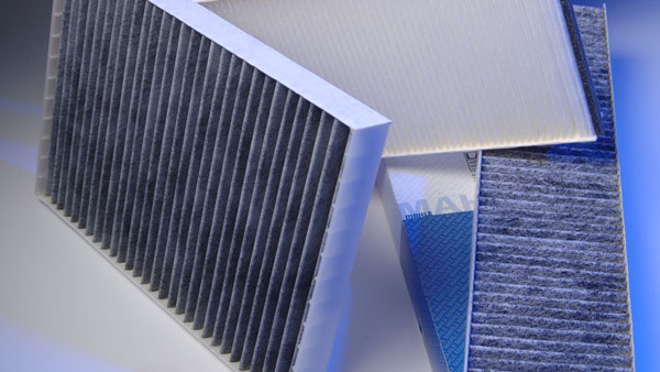 Tips सर्दियों में कम पैसे खर्च कर कैसे रखें अपनी कार का ख्याल?