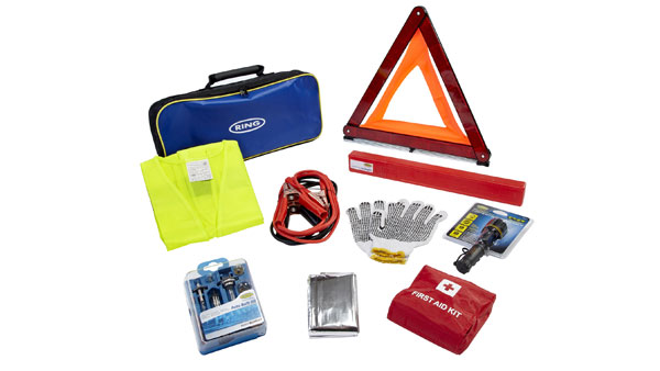 Tips सर्दियों में कम पैसे खर्च कर कैसे रखें अपनी कार का ख्याल?