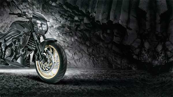 बजाज डोमिनर 400 पर मिल रहा है बड़ा डिस्काउंट