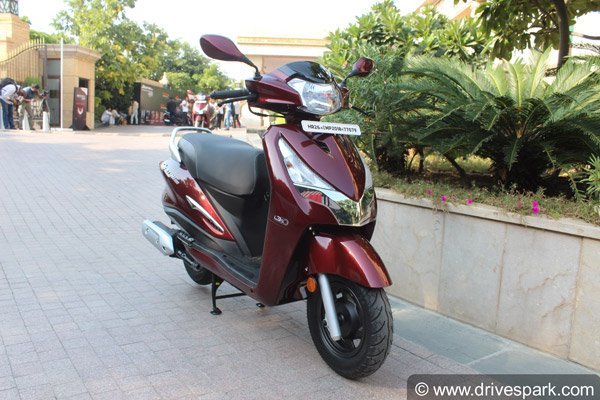 इस साल गूगल पर सबसे ज्यादा सर्च की गईं ये 10 शानदार बाइकें और स्कूटर