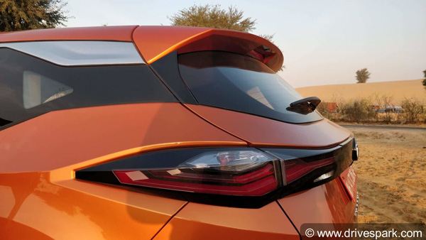 टाटा हैरियर रिव्यू और टेस्ट ड्राइव — कंपनी के लिए हो सकता गेम चेंजर