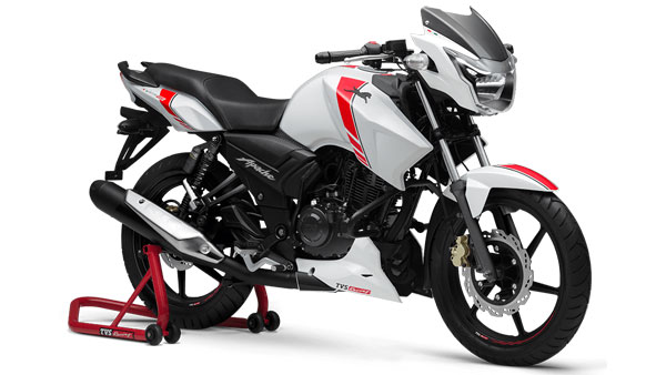 बेंगलुरु पुलिस के दश्ते में शामिल हुई 911 TVS Apache RTR बाइकें बेंगलुरु पुलिस के दश्ते में शामिल हुई 911 TVS Apache RTR बाइकें