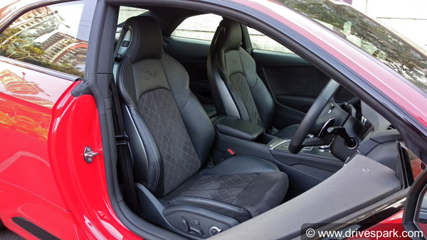 ऑडी RS5 स्पोर्टबैक रिव्यू: बेहद ही शानदार है ये स्पोर्ट कार