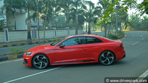 ऑडी RS5 स्पोर्टबैक रिव्यू: बेहद ही शानदार है ये स्पोर्ट कार