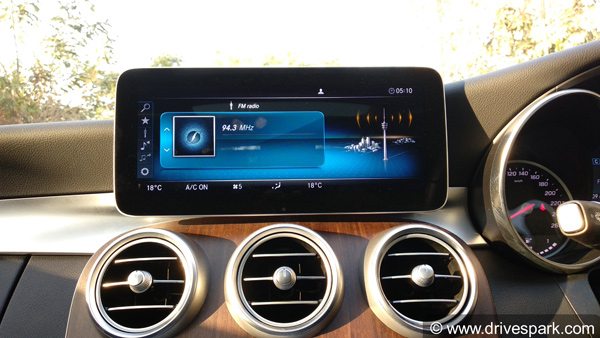 मर्सिडीज बेंज सी220 डी रिव्यू — जानिए कितना बेहतर है नया फेसलिफ्ट मॉडल?