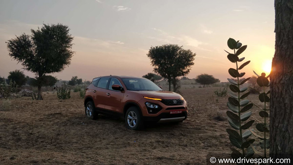 लॉन्च की तैयारियां ज़ोरों पर, डीलरशिप पर पहुंचनी शुरू हुई टाटा हैरियर