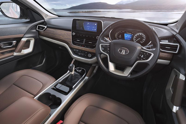 टाटा हैरियर भारत में लॉन्च — कीमत 12.69 लाख रुपए से शुरू