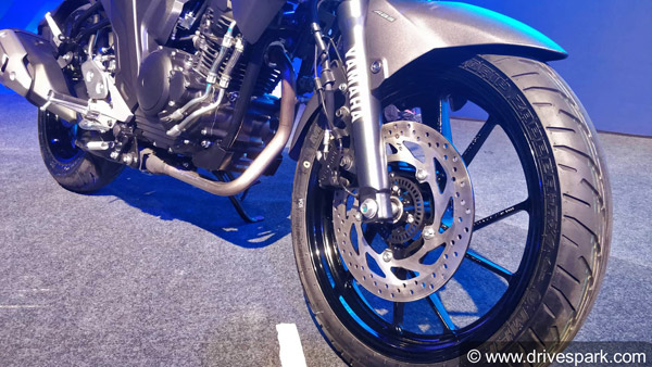 1 अप्रैल से ना खरीदें बिना ABS/CBS वाली कोई भी मोटरसाइकिल, जानिए क्यों 1 अप्रैल से ना खरीदें बिना ABS/CBS वाली कोई भी मोटरसाइकिल, जानिए क्यों