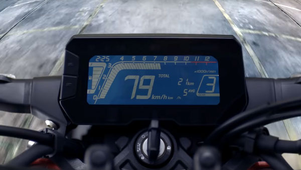 नई होंडा CB150R 2019 की गयी पेश, जानिए कीमत, स्पेसिफिकेशन, फीचर्स के बारे में नई होंडा CB150R 2019 की गयी पेश, जानिए कीमत, स्पेसिफिकेशन, फीचर्स के बारे में