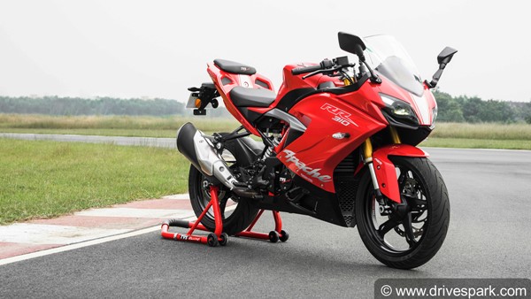 TVS ने APACHE RR310 को फ्री में अपग्रेड करने की पेशकश की TVS ने APACHE RR310 को फ्री में अपग्रेड करने की पेशकश की