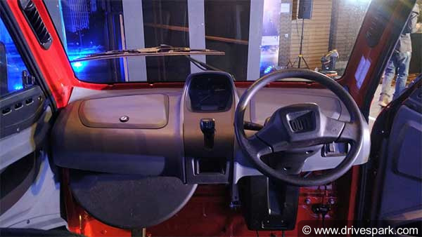 आ गयी ऑटो रिक्शा से बेहतर सवारी, बजाज क्यूट महाराष्ट्र में हुई लॉन्च