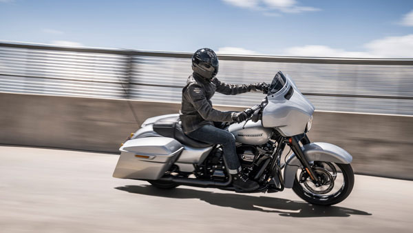 हार्ले डेविडसन भारत में समर इंटर्नशिप का दे रही है मौका, जानिये कैसे ले सकते है भाग