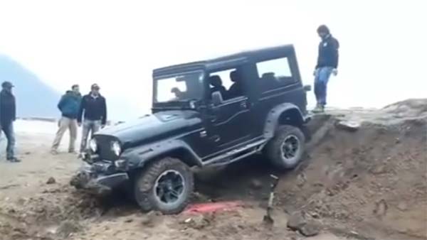 देखिये महिंद्र थार का यह कारनामा, यकीन नहीं कर पाएंगे आप