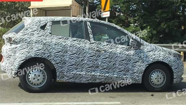 टाटा अल्ट्रोज टेस्टिंग बेस वैरिएंट