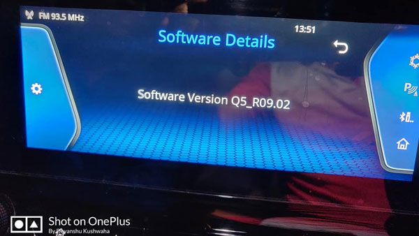 टाटा हैरियर में एप्पल कारप्ले की सुविधा दी गयी