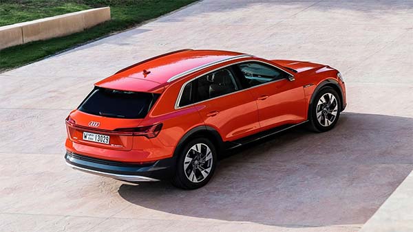 ऑडी ई-ट्रॉन एसयूवी को जुलाई में करेगी पेश, दिसंबर में होगी लॉन्च 