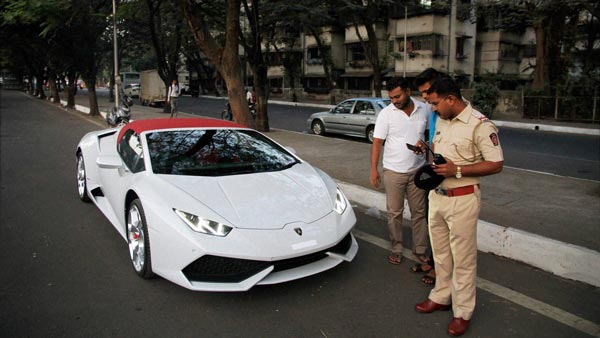 कार गलत पार्किंग 10,000 रुपयें जुर्माना मुंबई नो पार्किंग जोन