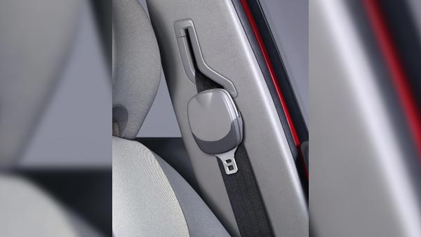 इस वजह से सीट बेल्ट नहीं पहनते भारतीय, सर्वे में सामने आए यह कारण