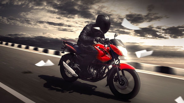 बजाज ऑटो का 125 सीसी सेगमेंट में बड़ा धमाका, अगस्त में लॉन्च होगी पल्सर एनएस 125 