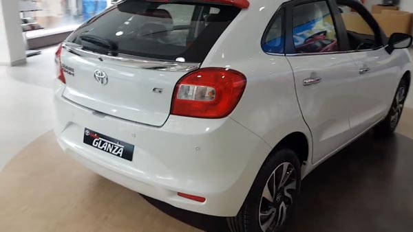 टोयोटा ग्लैंजा डुअल कलर टोन में उपलब्ध, टीकेएम डीलरशिप से हो रही है बिक्री