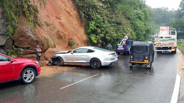 असम की पहली फोर्ड मस्टैंग हुई दुर्घटनाग्रस्त, 80 लाख रुपये है कीमत