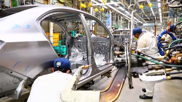 ऑटोपार्ट्स सेक्टर 10 लाख जॉब खतरा जानें कारण