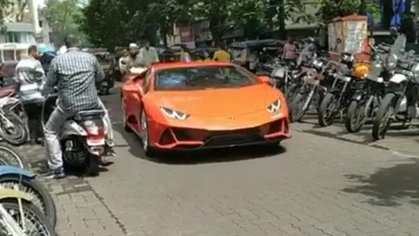 हार्दिक पांड्या ने खरीदी 3.7 करोड़ की लैंबोर्गिनी, मुंबई में किया गया स्पॉट हार्दिक पांड्या ने खरीदी 3.7 करोड़ की लैंबोर्गिनी, मुंबई में किया गया स्पॉट