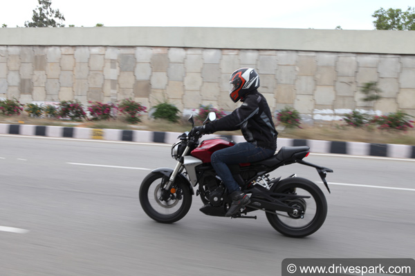 होंडा सीबी 300 आर की कीमतों में 1000 रुपयें तक की बढ़ोत्तरी, पढ़ें यहां