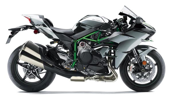 ये है भारत की टॉप 10 महंगी मोटरसाइकिल, इनकी रफ्तार के कार भी रह जाती है पीछे ये है भारत की टॉप 10 महंगी मोटरसाइकिल, इनकी रफ्तार के कार भी रह जाती है पीछे