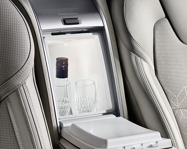 वोल्वो एक्ससी 90 एक्सीलेंस लाउंज कंसोल 3 सितंबर को होगी लॉन्च, सामने आई यह जानकारियां