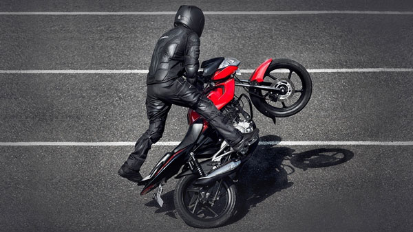 बजाज पल्सर के सभी वैरिएंट को मिलेगा बीएस- 6 अपडेट, जल्द होगी लॉन्च