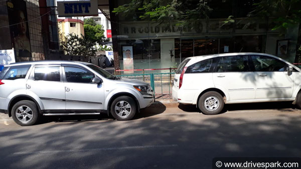 मारुति अल्टो को बलेनो बताकर पुलिस ने लगाया चालान, वाहन मालिक ने ट्विट कर दी जानकारी मारुति अल्टो को बलेनो बताकर पुलिस ने लगाया चालान, वाहन मालिक ने ट्विट कर दी जानकारी