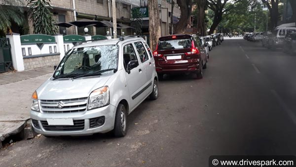 मारुति अल्टो को बलेनो बताकर पुलिस ने लगाया चालान, वाहन मालिक ने ट्विट कर दी जानकारी मारुति अल्टो को बलेनो बताकर पुलिस ने लगाया चालान, वाहन मालिक ने ट्विट कर दी जानकारी