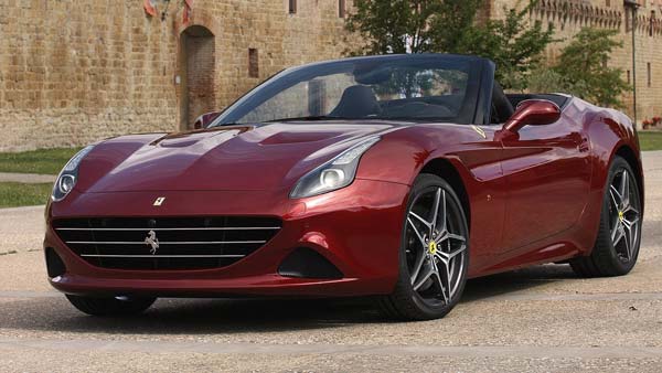 सुपरकारों की मालकिन हैं ये भारतिय महिलाएं, जानिए इनके शानदार कारों के बारे में 