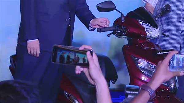 नई होंडा एक्टिवा 125 बीएस6 प्राइस बुकिंग माइलेज लॉन्च कीमत न्यू फीचर्स जानकारी